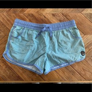 United By Blue Boardshorts Small
